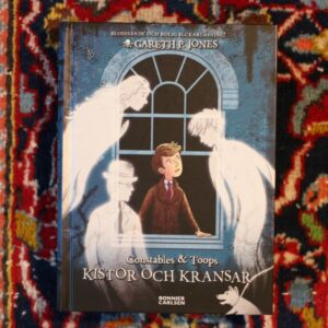 Constables och Toops kistor och kransar