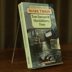Tom Sawyer & Huckleberry Finn